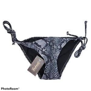 Frederick's of Hollywood | Bikini Bottoms NWT